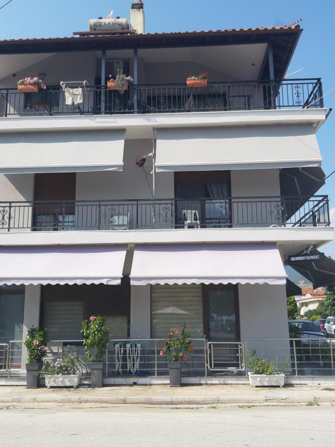 Soula'S Sunshine Apartments 内亚卡瓦里 外观 照片